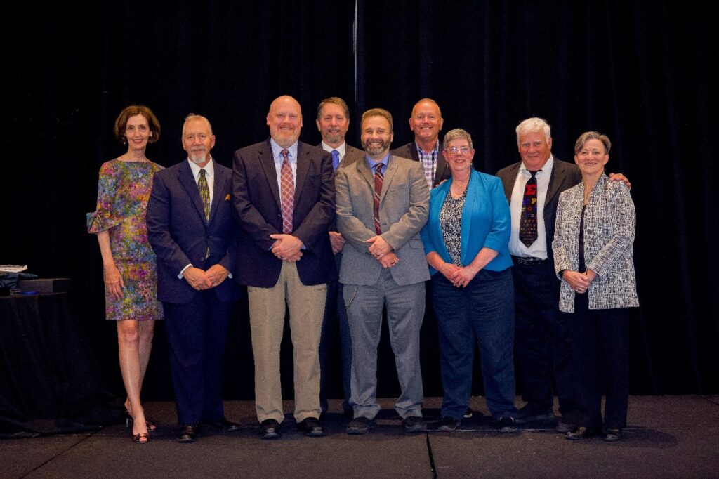 Mr. Meinecke with other Heise Award Recipients